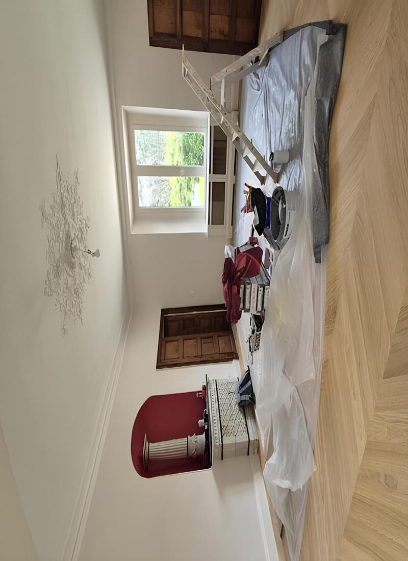 Mise en peinture de qualité intérieure et extérieure par Léna Rénove à Magny-en-Vexin